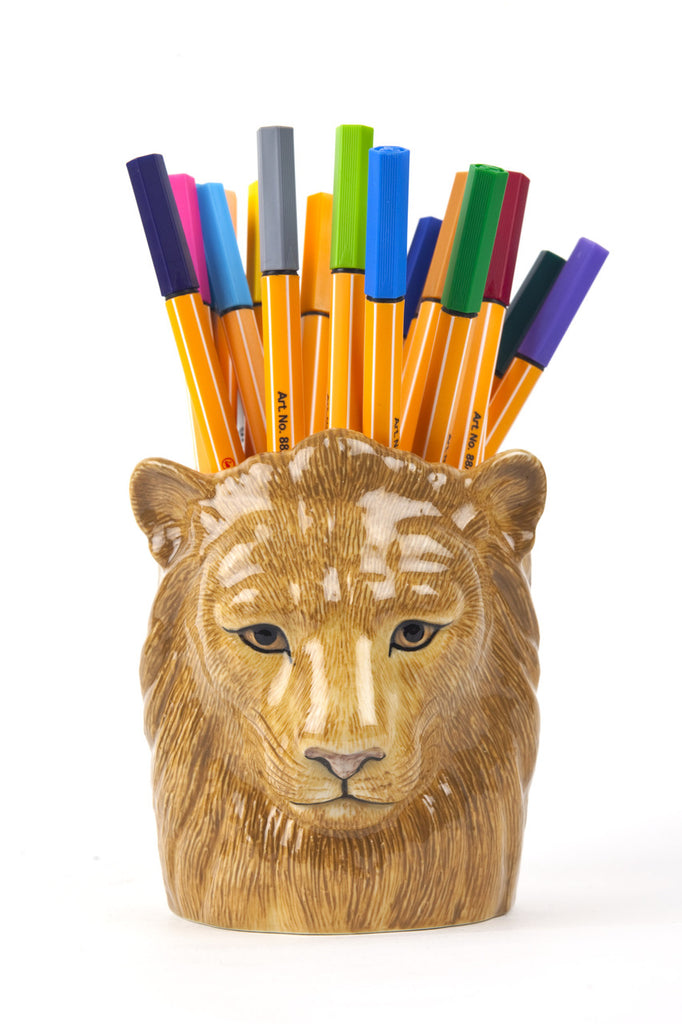 Lion pencil holder